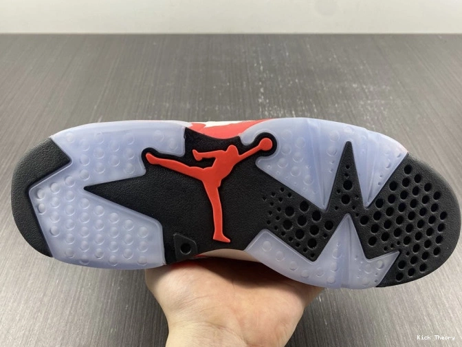 Kicktheory (2014) Jordan Infrared White Retro 384664-123 6 0804